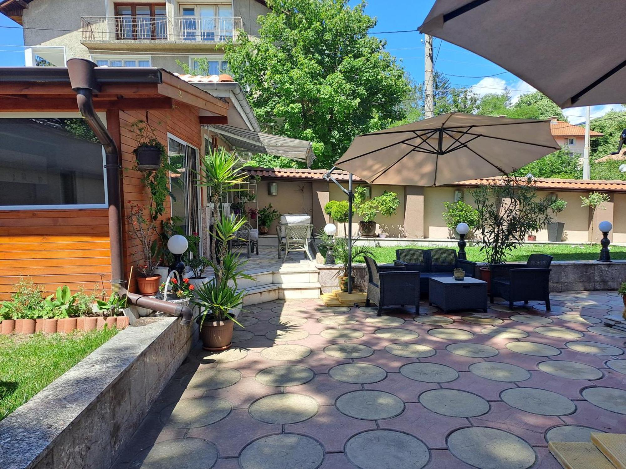 Hotel Приятелската Къща à Velingrad Extérieur photo